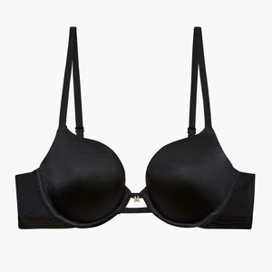 BRAND NEW: Savage X Fenty Core Microfiber T-Shirt Bra